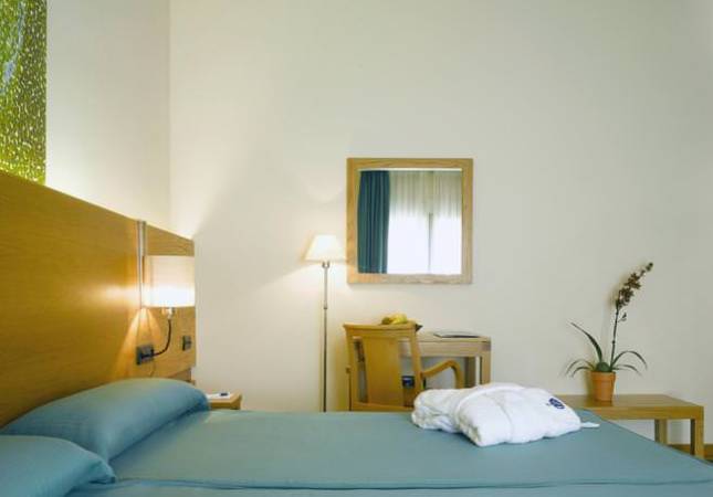 Los mejores precios en Balneario de Archena Hotel Levante. Relájate con nuestro Spa y Masaje en Murcia
